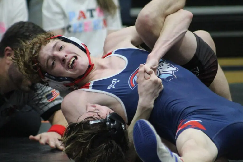 Lewisburg-wrestling-1024×683