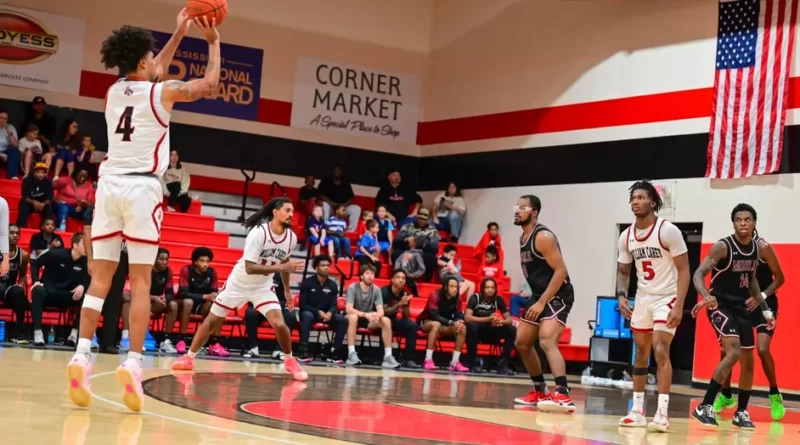 William Carey Erupts for 113 in Dominant Win Over Stallions