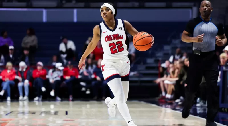 Ole Miss Women’s Basketball Heads to Kentucky for Top-25 Clash Women’s Basketball Prepares for Top 25 Matchup at Kentucky