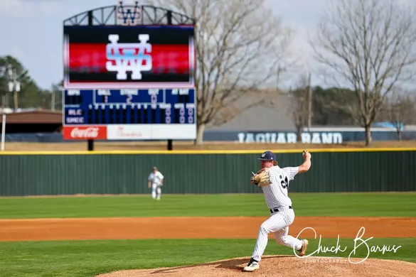 Bears sweep Rend Lake with another walk-off win.