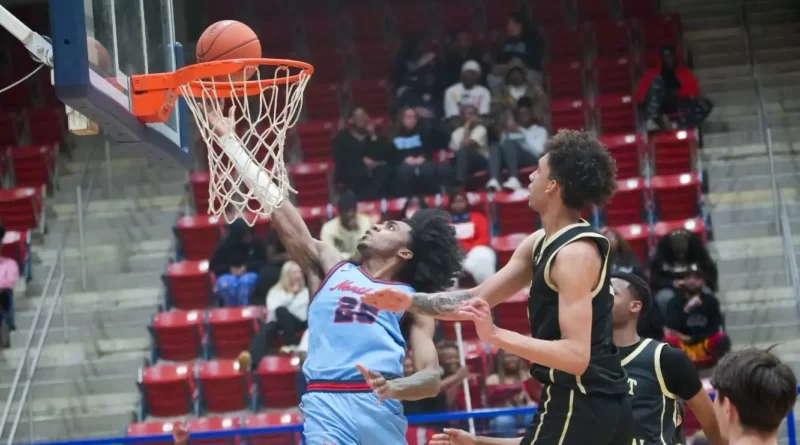Northwest men’s basketball beats East Central 106-86 on sophomore night Northwest men's basketball picks up 106-86 win on sophomore night over East Central
