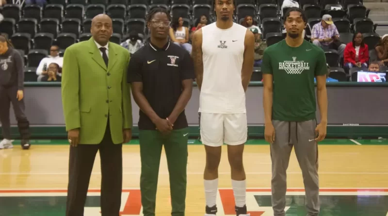 James’ Steal & Score At The Horn Lifts Delta Devils Over Texas Southern