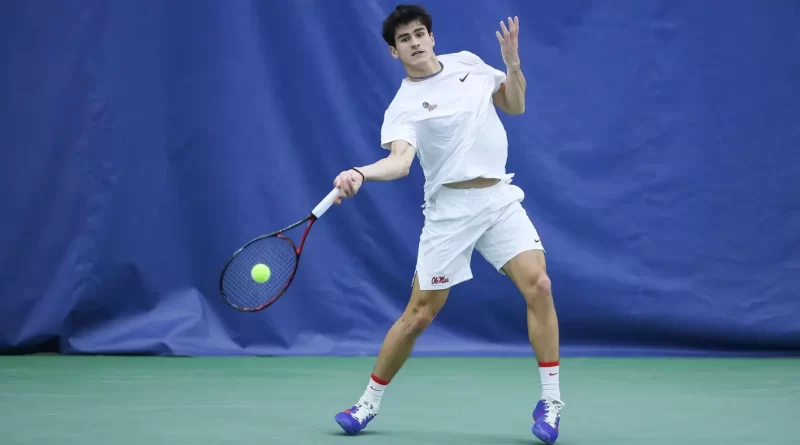 Ole Miss Men’s Tennis Falls to No. 18 Oklahoma in Norman Men’s Tennis Falls Short at No. 18 Oklahoma