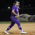 Millsaps Softball Splits Doubleheader Against Illinois Wesleyan Softball Splits Midweek Doubleheader with Illinois Wesleyan