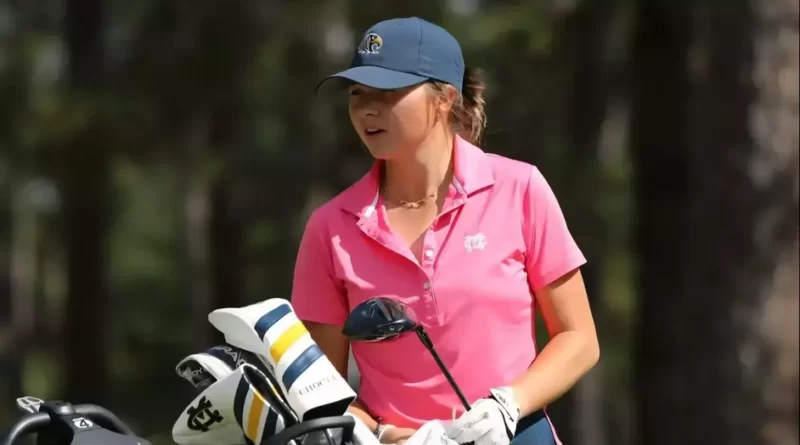 Sydney Moss Leads Mississippi College to GSC Golfer of the Week Award Women's Golf: Moss Cards GSC Golfer of the Week Laurel