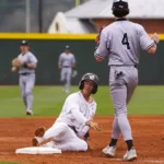 Jones splits MACCC round robin games with Holmes and Itawamba Bobcats split Tuesday round robin with Holmes, Itawamba