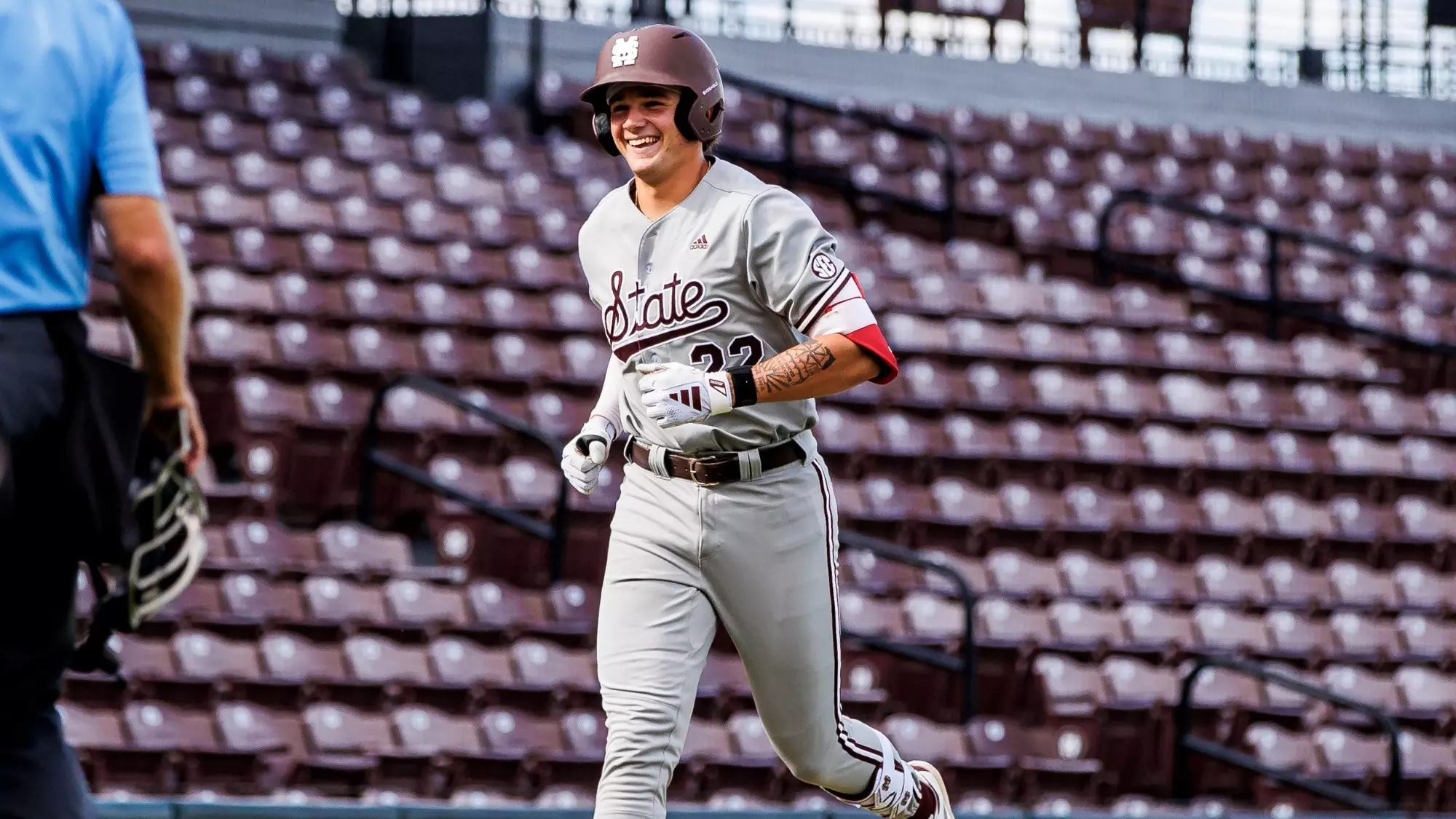 No. 15 Mississippi State Hosts Memphis in Midweek Baseball Game