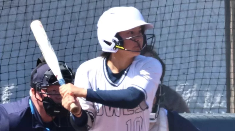 MUW Softball Sweeps Principia to Remain Perfect in SLIAC MUW softball remains perfect in the SLIAC after Principia sweep