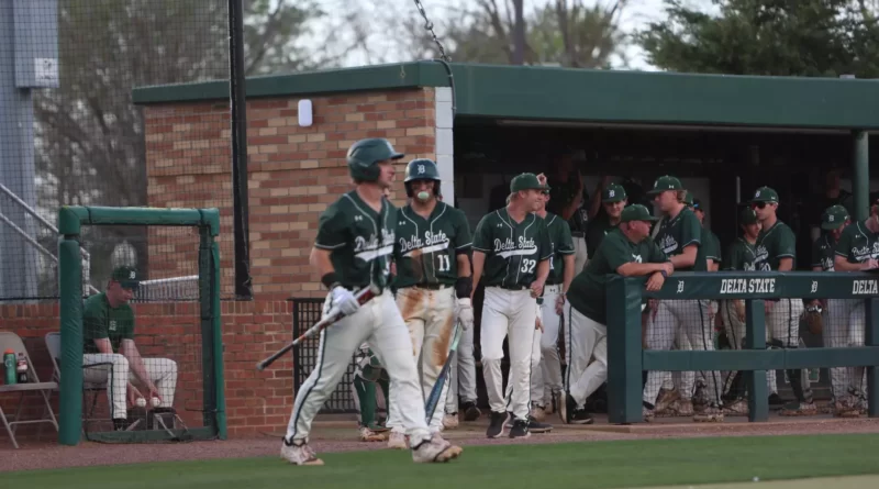 Delta State Hosts Mississippi College for Senior Day Series at Ferriss Field Statesmen to host Choctaws for Senior Day at Ferriss Field