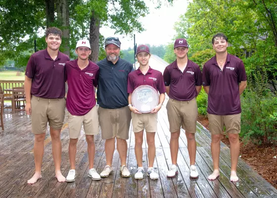 Hinds Golf Clinches Spot in NJCAA Division II National Championship with Playoff Win Hinds Golf Clinches National Championship Berth with Playoff Victory