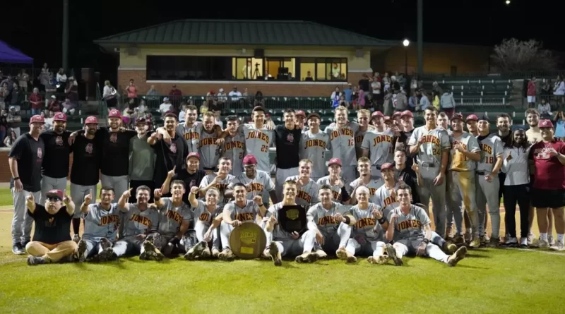 Jones College qualifies for NJCAA Division II World Series for first time since 2016 Jones punches ticket to NJCAA World Series for first time since 2016