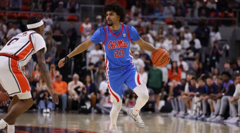 Ole Miss to Face Clemson in Maui Invitational