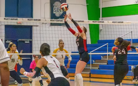 William Carey Volleyball Splits Opening Day at Marietta Invitational William Carey Goes 1-1 on Day One in Marietta