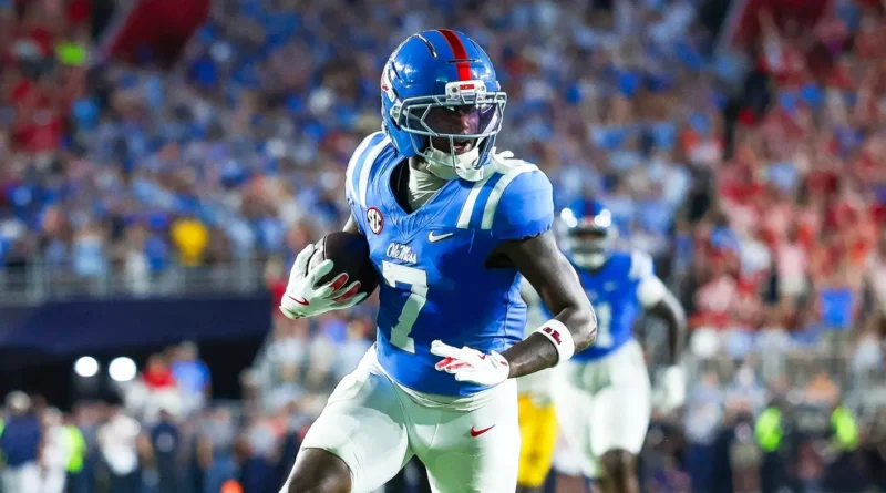 Ole Miss Faces Florida in Top-25 Showdown Saturday in Gainesville Ole Miss vs. Florida: Tune In