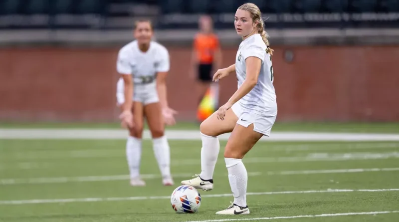 Belhaven Blasts Past Agnes Scott 4-0 with Four-Goal Second Half Four-Goal Second Half Sends Belhaven Past Agnes Scott, 4-0