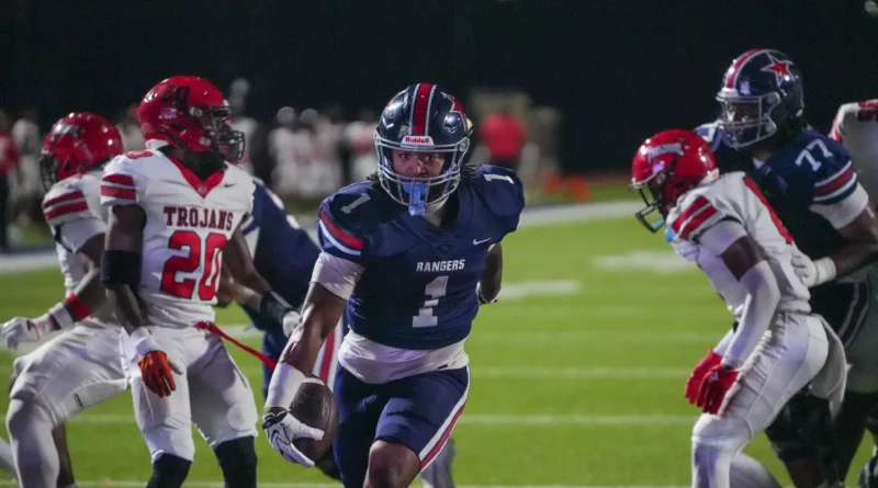 Northwest Mississippi football routs Mississippi Delta 42-0 after back-to-back losses #14 Northwest bounces back from back-to-back losses with rout of Mississippi Delta