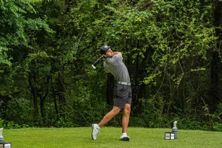 Benjamin Fernandez Paces Golden Eagles to Tie for Fifth at JT Poston Invitational