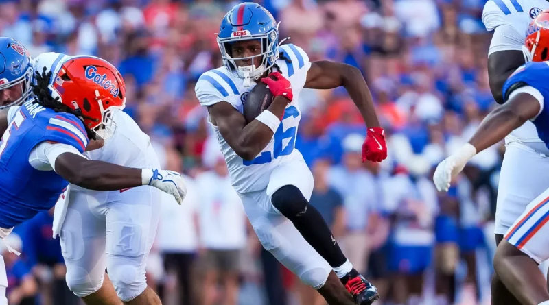 Ole Miss Loses First SEC Road Game at No. 21 Florida, 52-28 Football Drops First SEC Road Game at No. 21 Florida