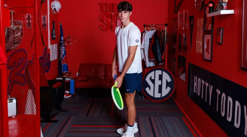 Ole Miss Men’s Tennis Continues Fall Schedule at Fayetteville ITF Men's Tennis Continues Fall Slate at Fayetteville ITF