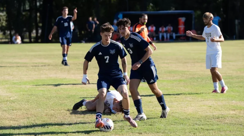 Men’s Soccer Loses to USSU 5-1 in Home Game Men’s soccer falls to USSU at home, 5-1