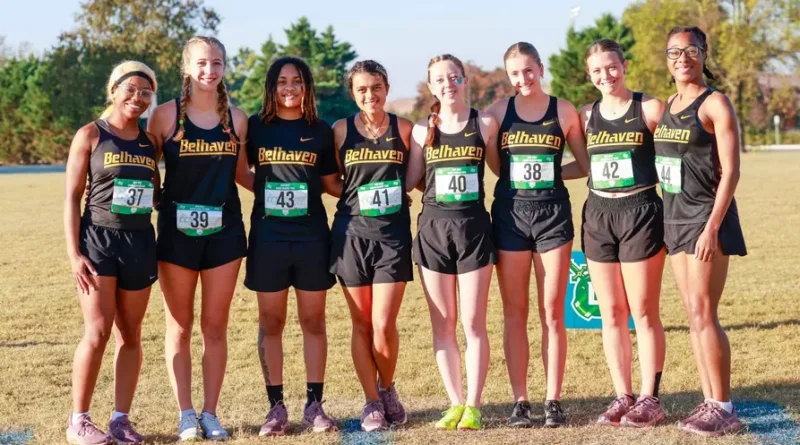 Belhaven Women Take Third at CCS Cross Country Championship Seven PRs Carry Blazers to Third at CCS Championship