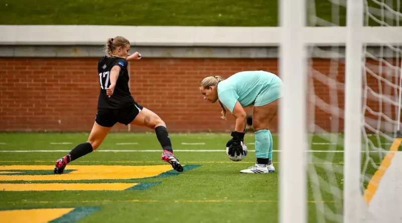 Belhaven’s Abbi Roberts Wins Third CCS Defensive Player of the Week Award Abbi Roberts Earns Third CCS Defensive Player of the Week Honor This Season