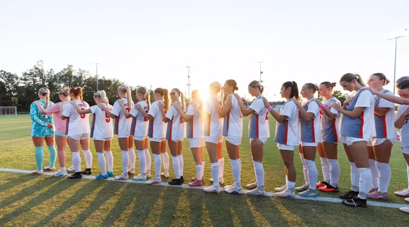 Ole Miss Soccer to Face Kentucky in SEC Road Match Soccer Travels to Kentucky for SEC Road Matchup