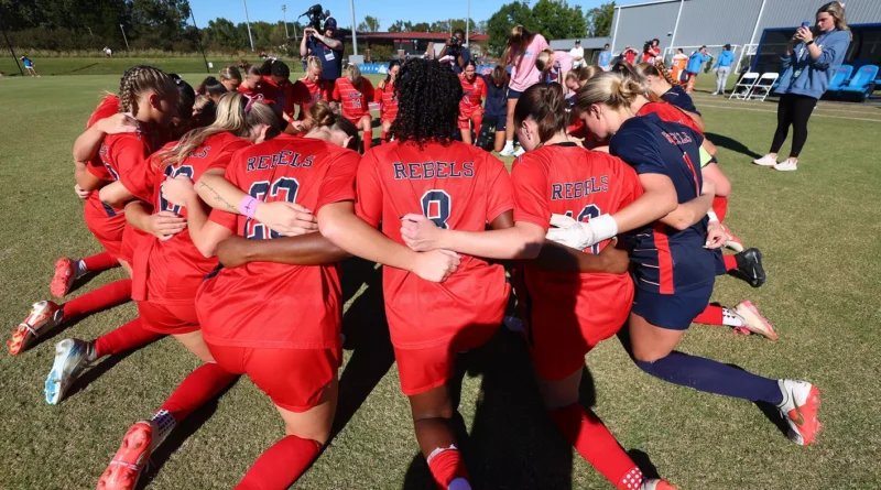 Ole Miss Soccer falls 6-1 to Oklahoma in home finale Soccer Loses 6-1 to Oklahoma in Home Finale